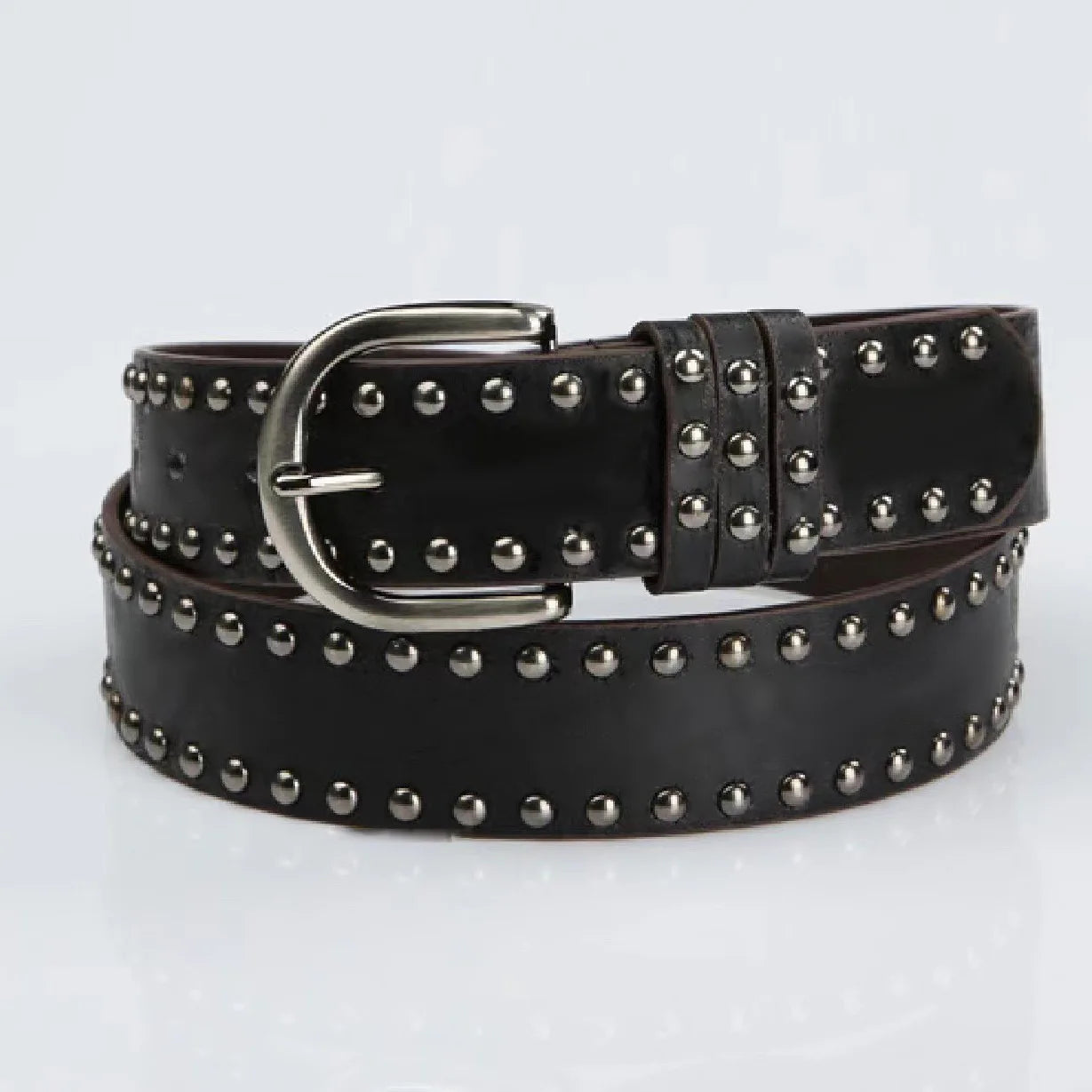 Women's Belt, Fashionable Streetwear Belt with Rivet Design
