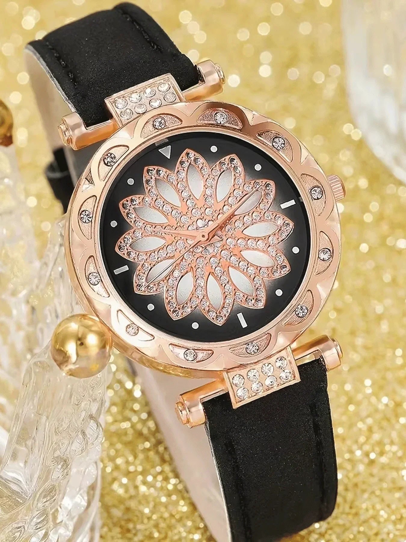 Fashion  Women's Watch Versatile, Small and High end Quartz Watch Set