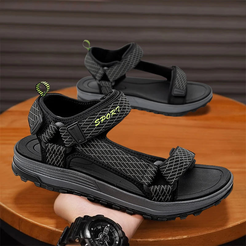 Summer Men Sandals Lightweight Shoes New Outdoor Comfortable Casual Sandals