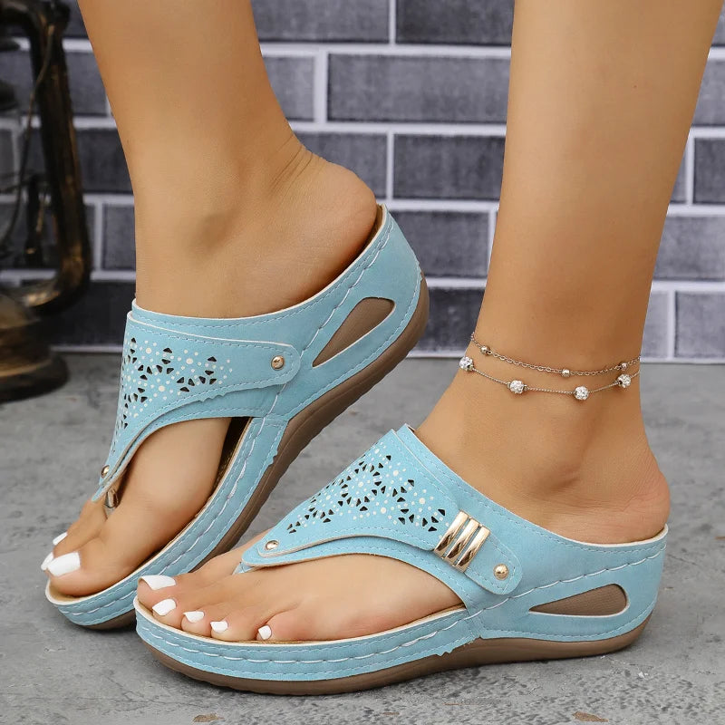 Woman Sandals New Leather Non-Slip Soft Platform Shoes for Women