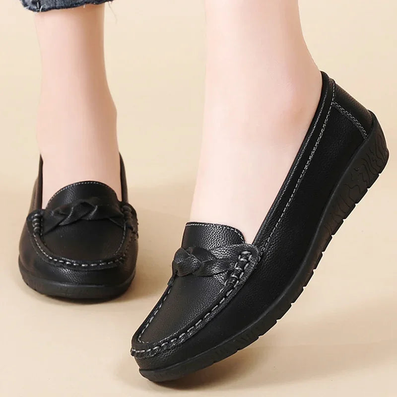 Women Soft Leather Loafer Flats Slip On Casual Shoes