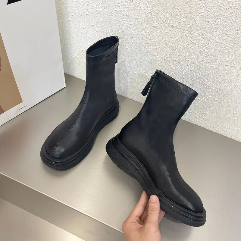 thick-soled boots for women, fashionable and casual leather boots
