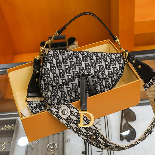 Women Bag Fashion Irregular Embroidery Semi-circle Saddle Bag