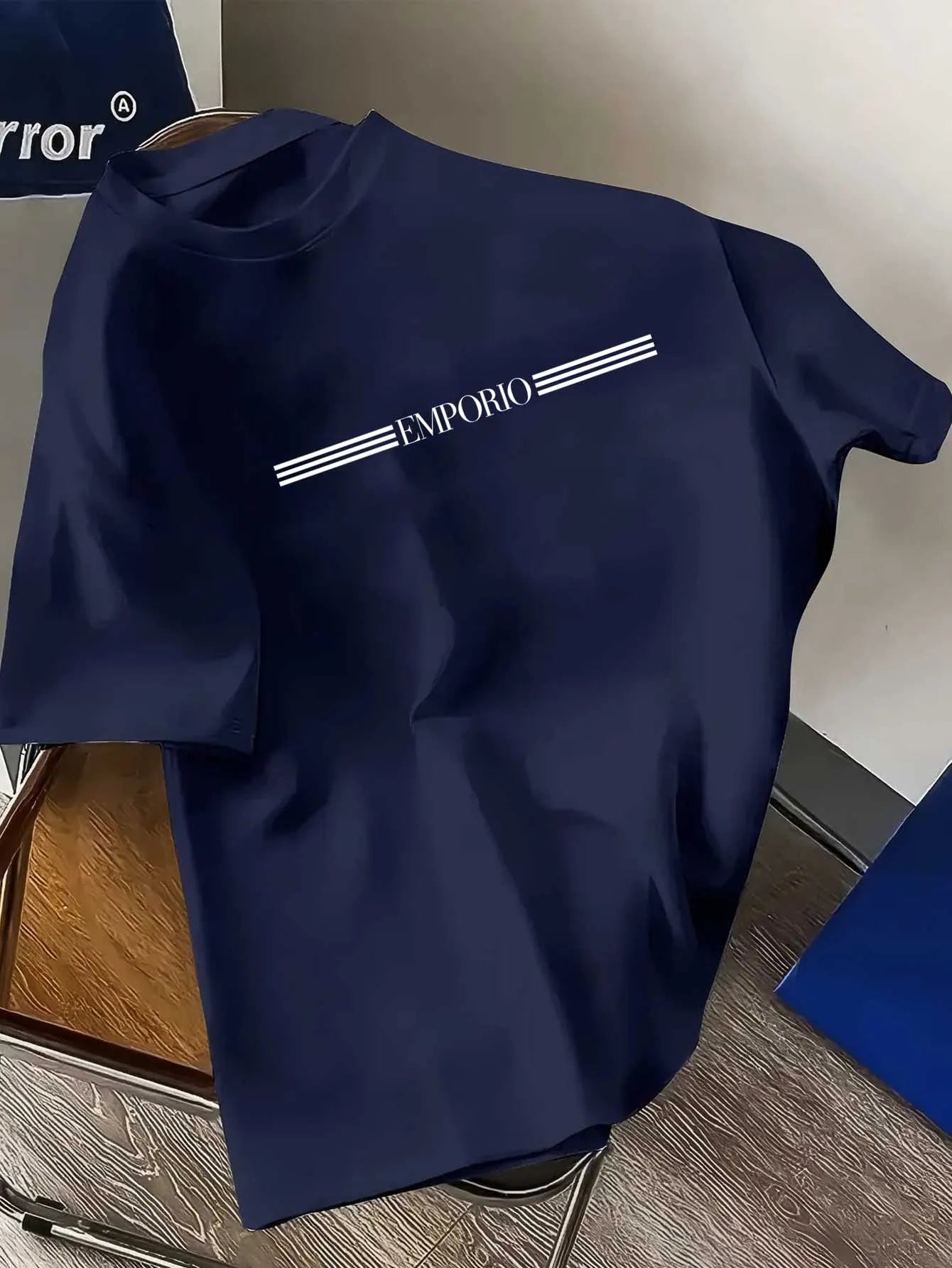 Men's T-Shirts - Breathable Moisture-Wicking Short Sleeve Round Neck