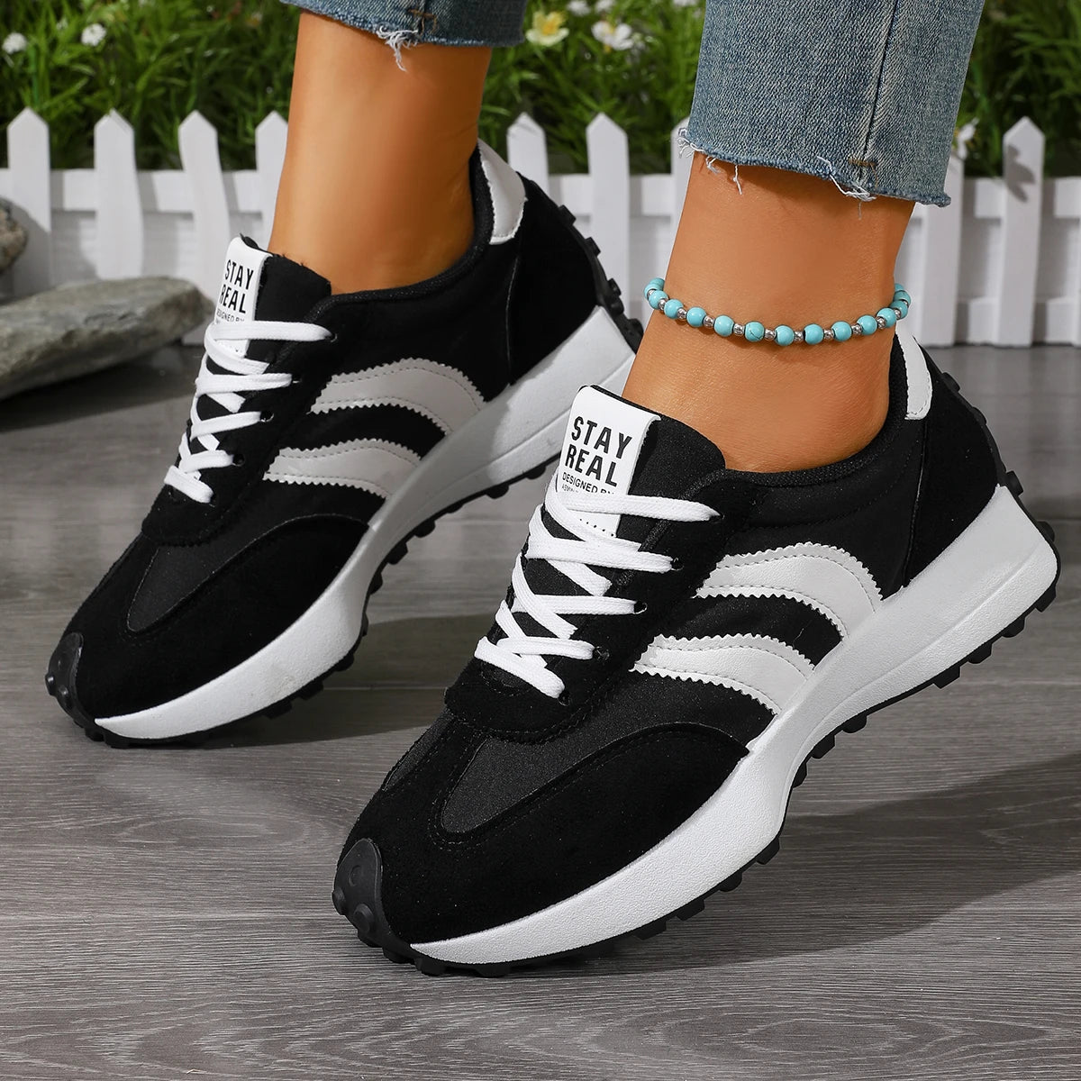 Women Sneakers Spring New Luxury Flat Comfortable Slip on Soft Trend Sneakers