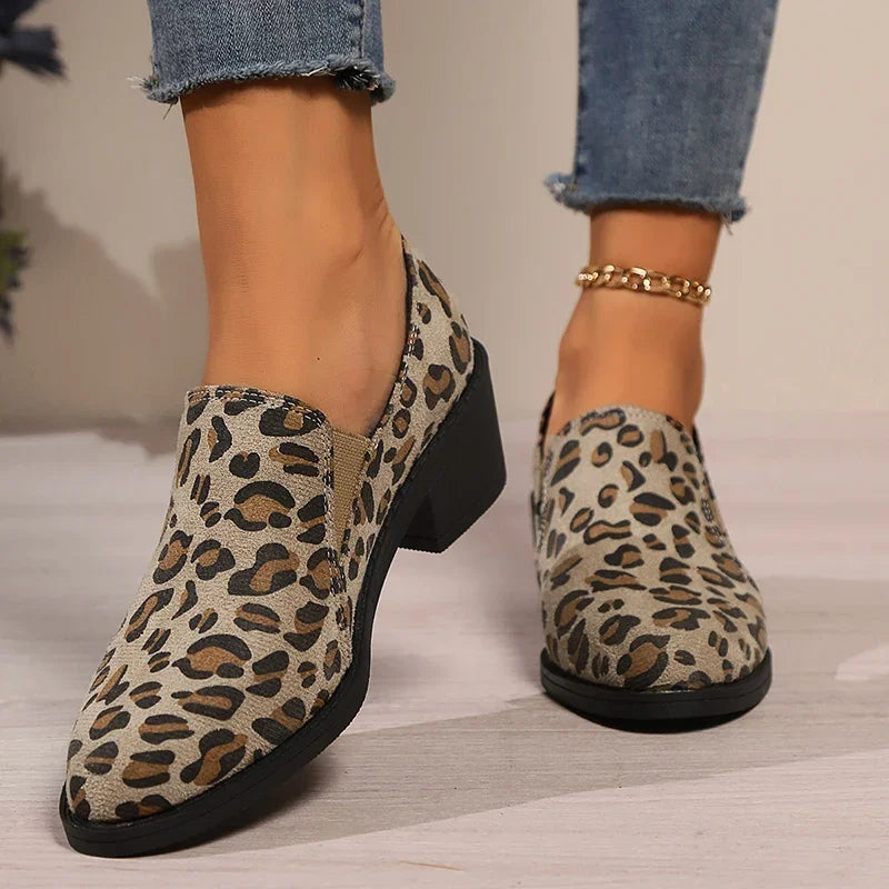 Fashion Leopard Print Loafers  Lightweight Slip On Walking Shoes for Women Plus