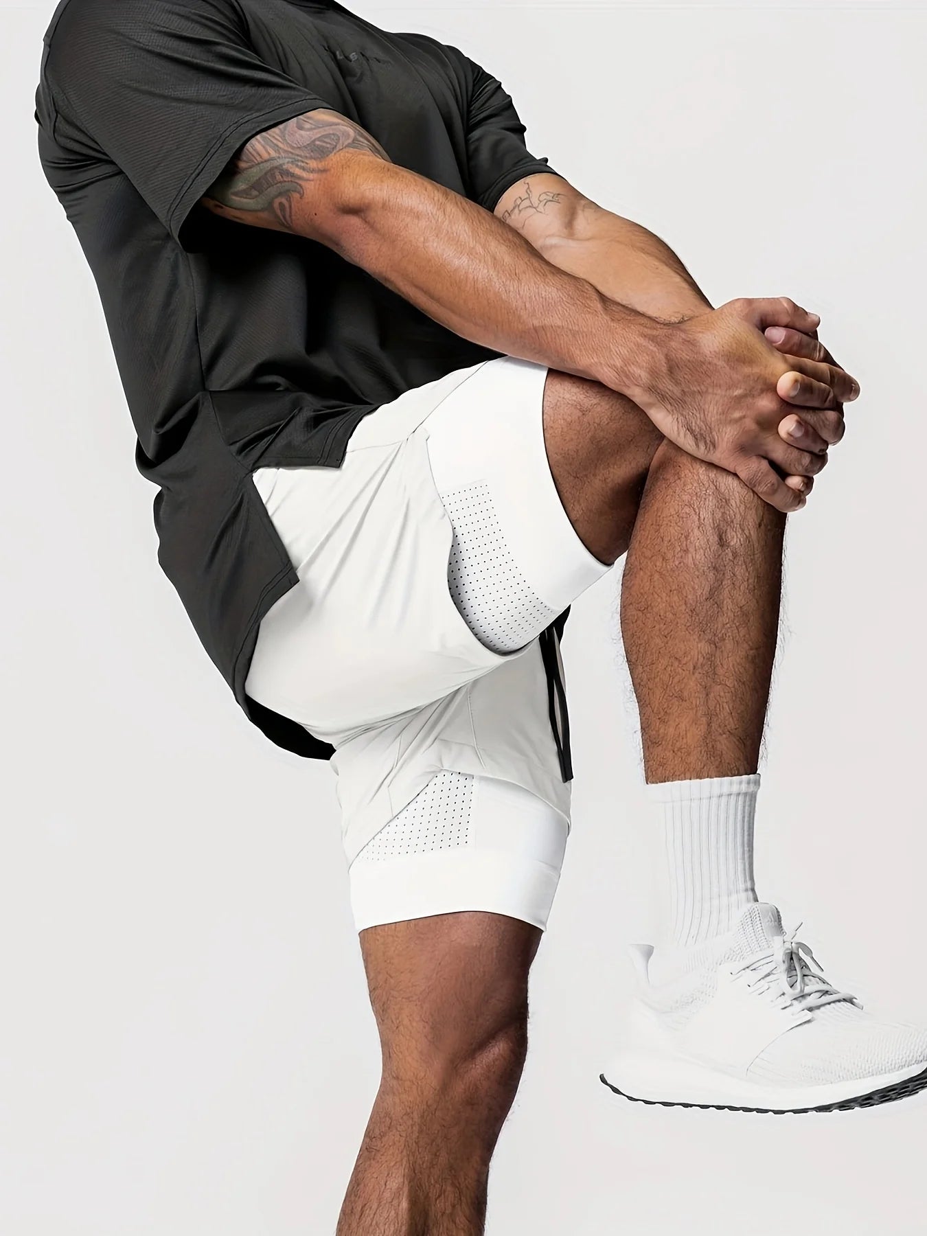 Sports shorts for men, double layeredtic