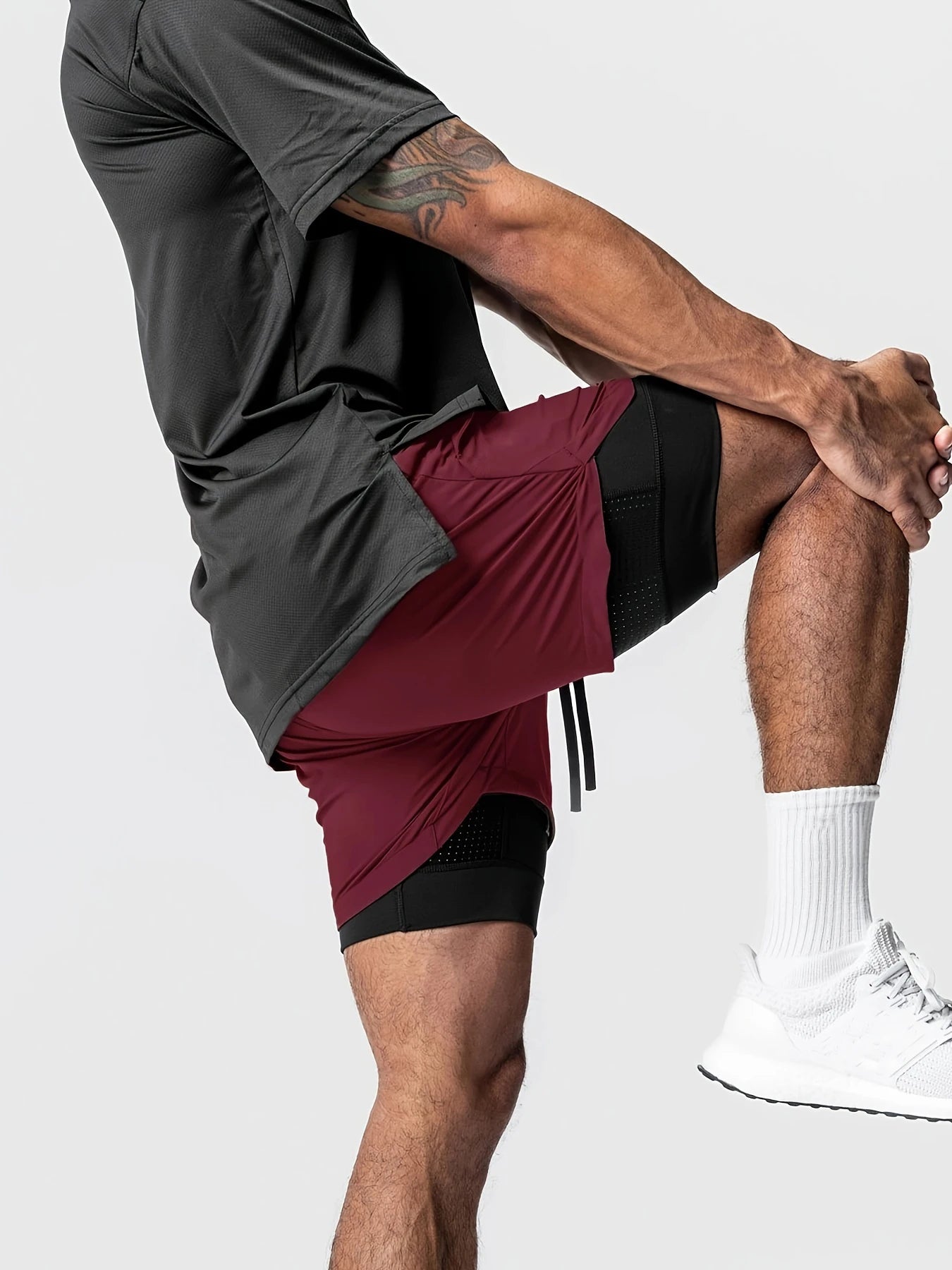 Sports shorts for men, double layeredtic