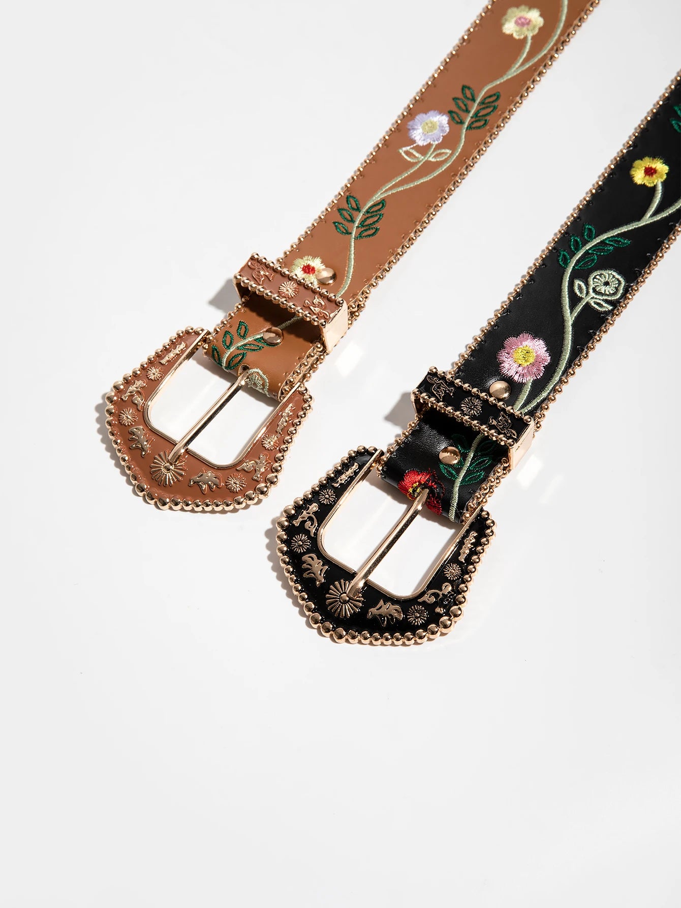 Women Retro Casual Multi-Color Carved Beaded Random Floral Embossed Bead-Edge Belt