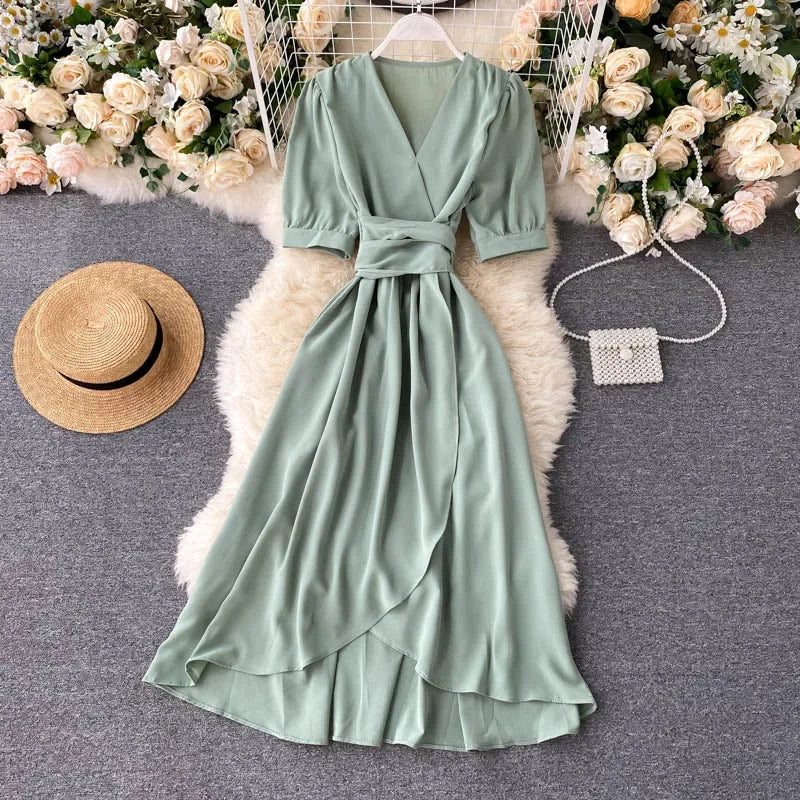 New Temperament V-neck Solid Color Bubble Short-sleeved Dress
