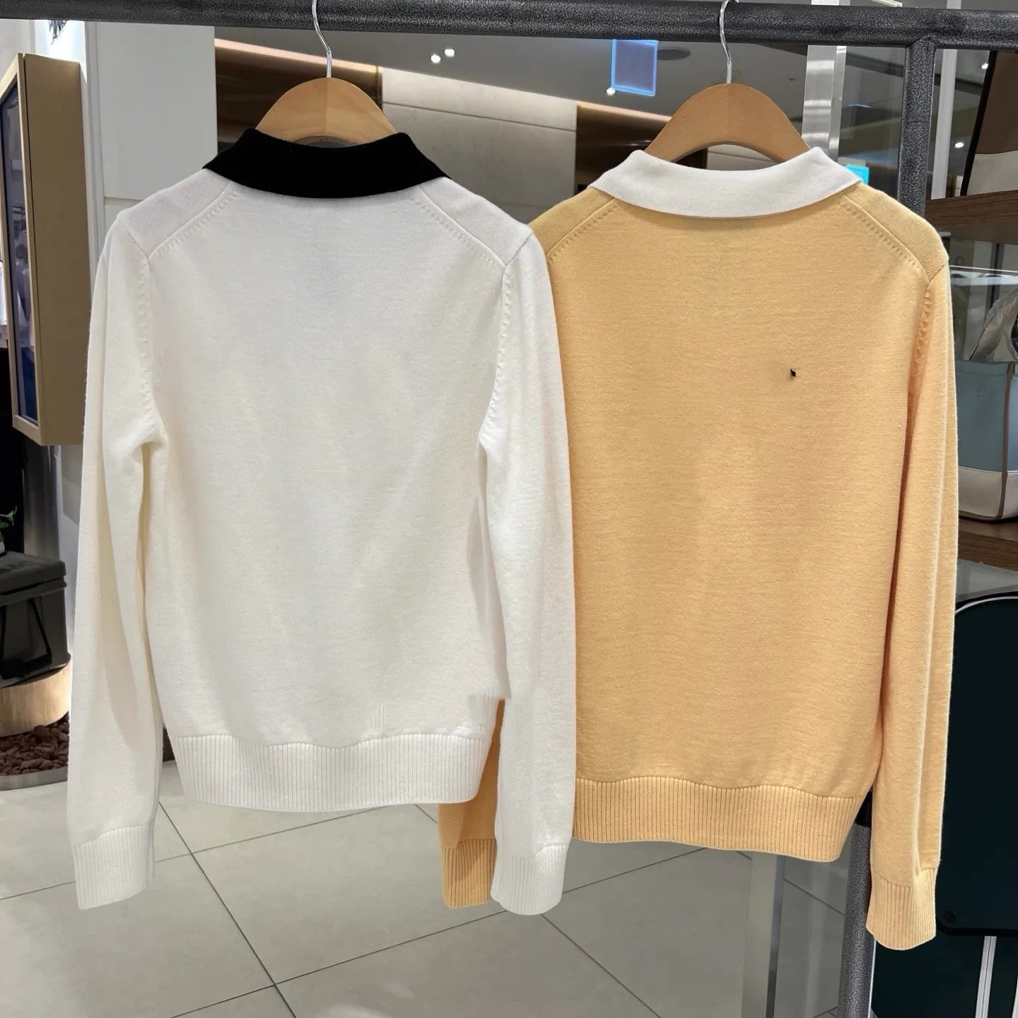 Women's Golf Knitwear: Versatile, Comfortable, and Warm