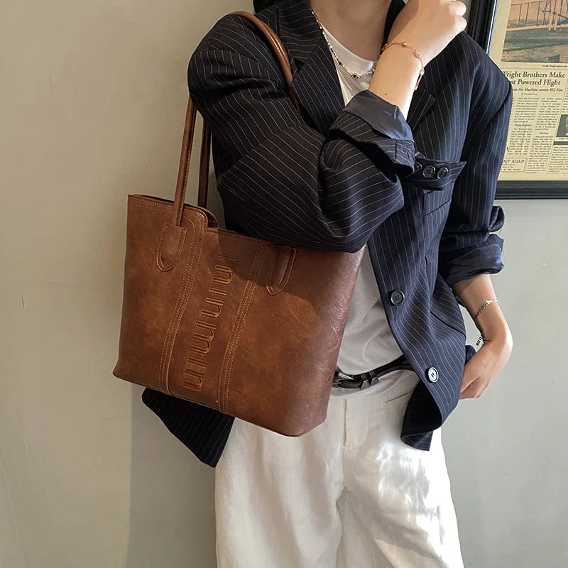 Large Capacity Retro Bucket Design, High-End Minimalist Style Handheld & Shoulder Bag