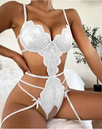 Women's Sexy Lace Lingerie Set Teddy Lace Erotic Bikini 3pcs Bra and Panty