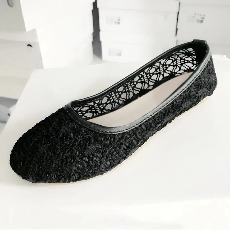 Women Fashion Slip On Cut Outs Flat Shoes