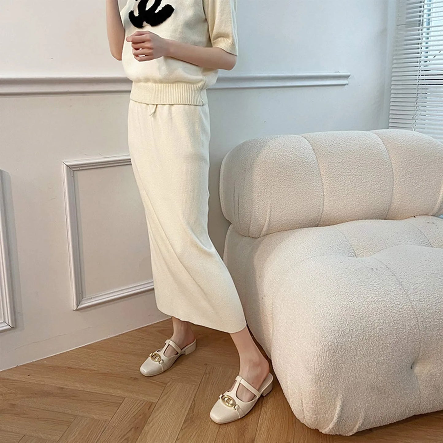 Women Low Heel Retro Luxury Metal  Women's Shoes