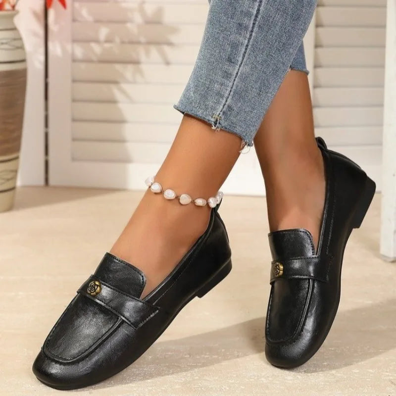 Women's Leather Flat Loafers with Gold-Tone
