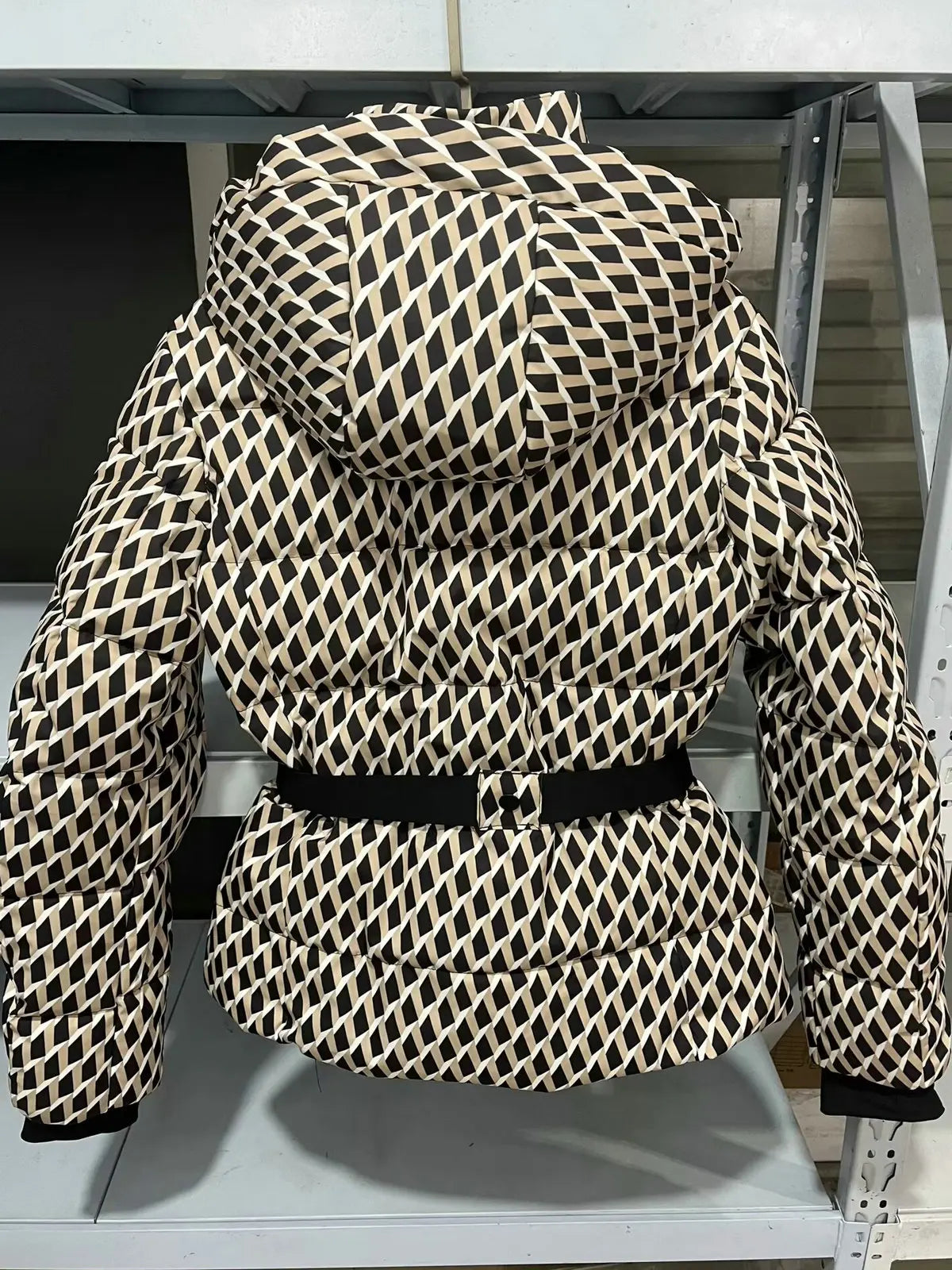 Women's Winter Hooded High Waist Padded Sport Parkas Coats with Belt