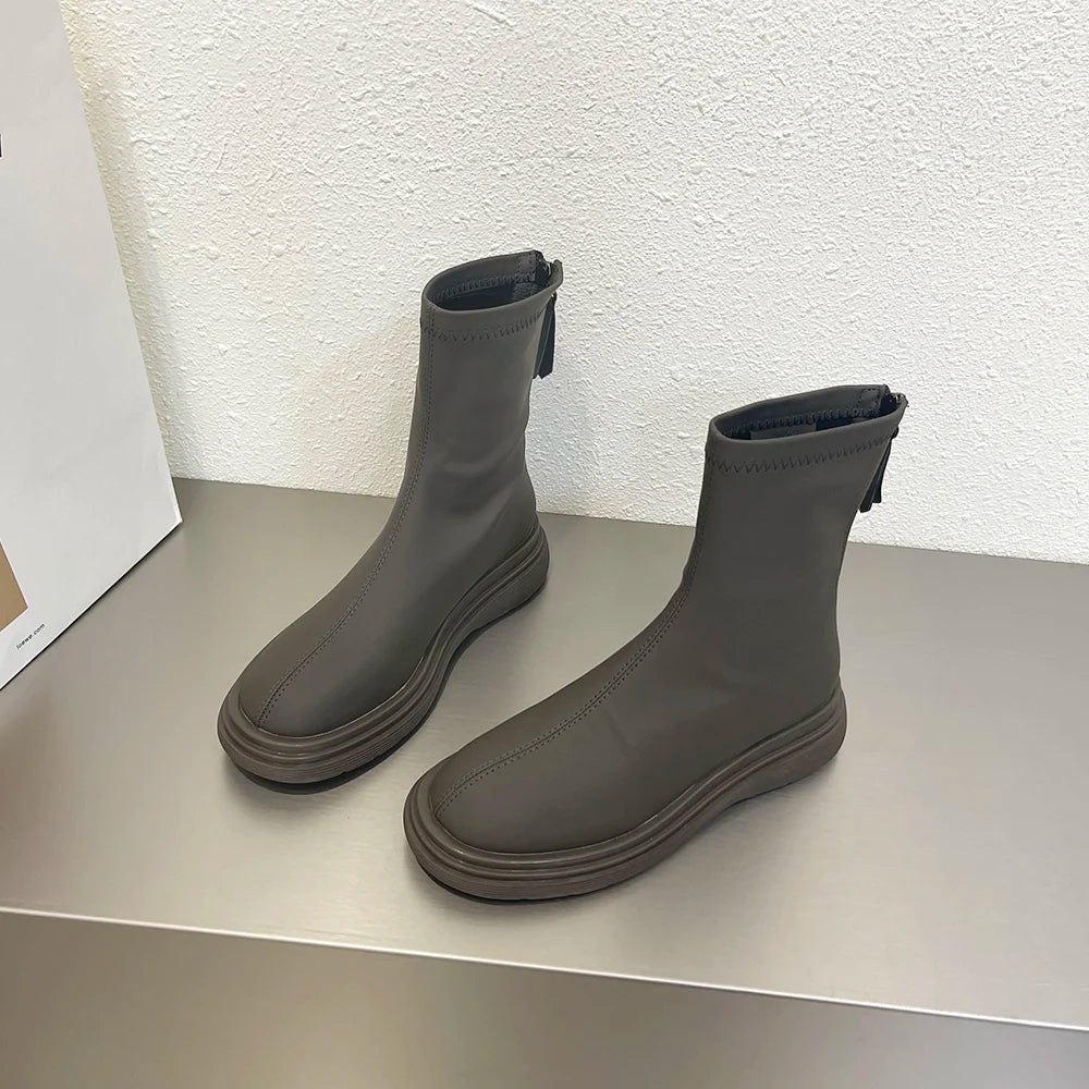 thick-soled boots for women, fashionable and casual leather boots