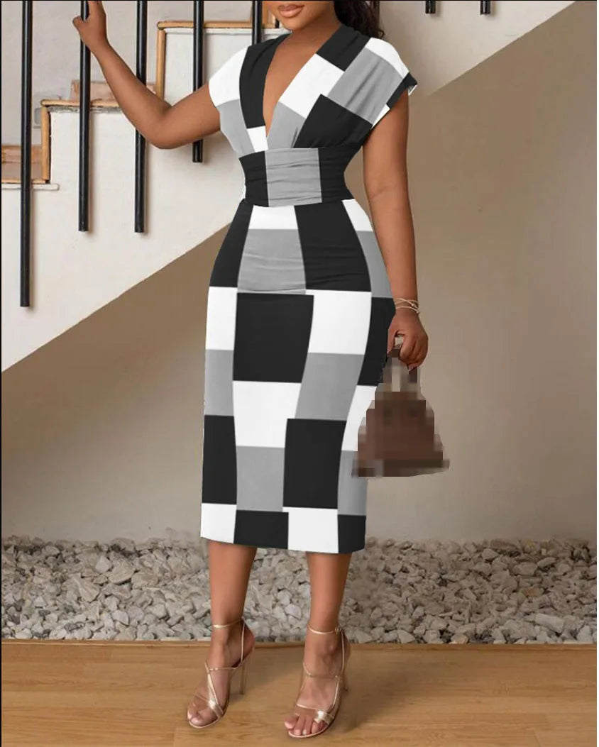 New V-neck Slim Hip-hugging Sexy Printed Women's Dress