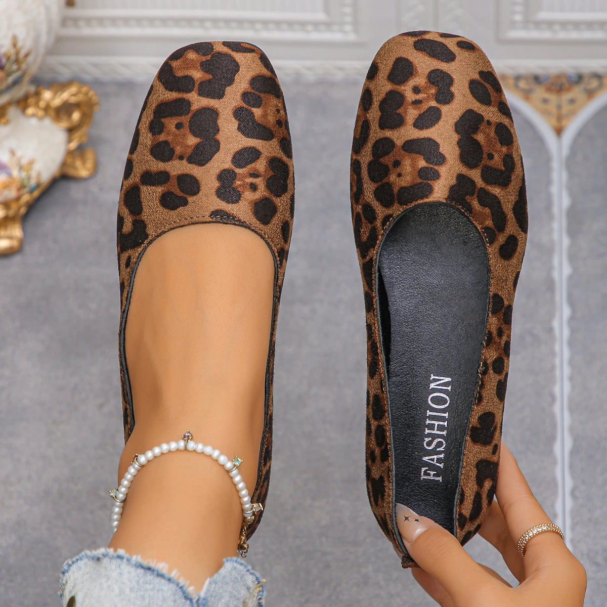 Women's Flat Casual Round-Toe Moccasins & Ballet Flats