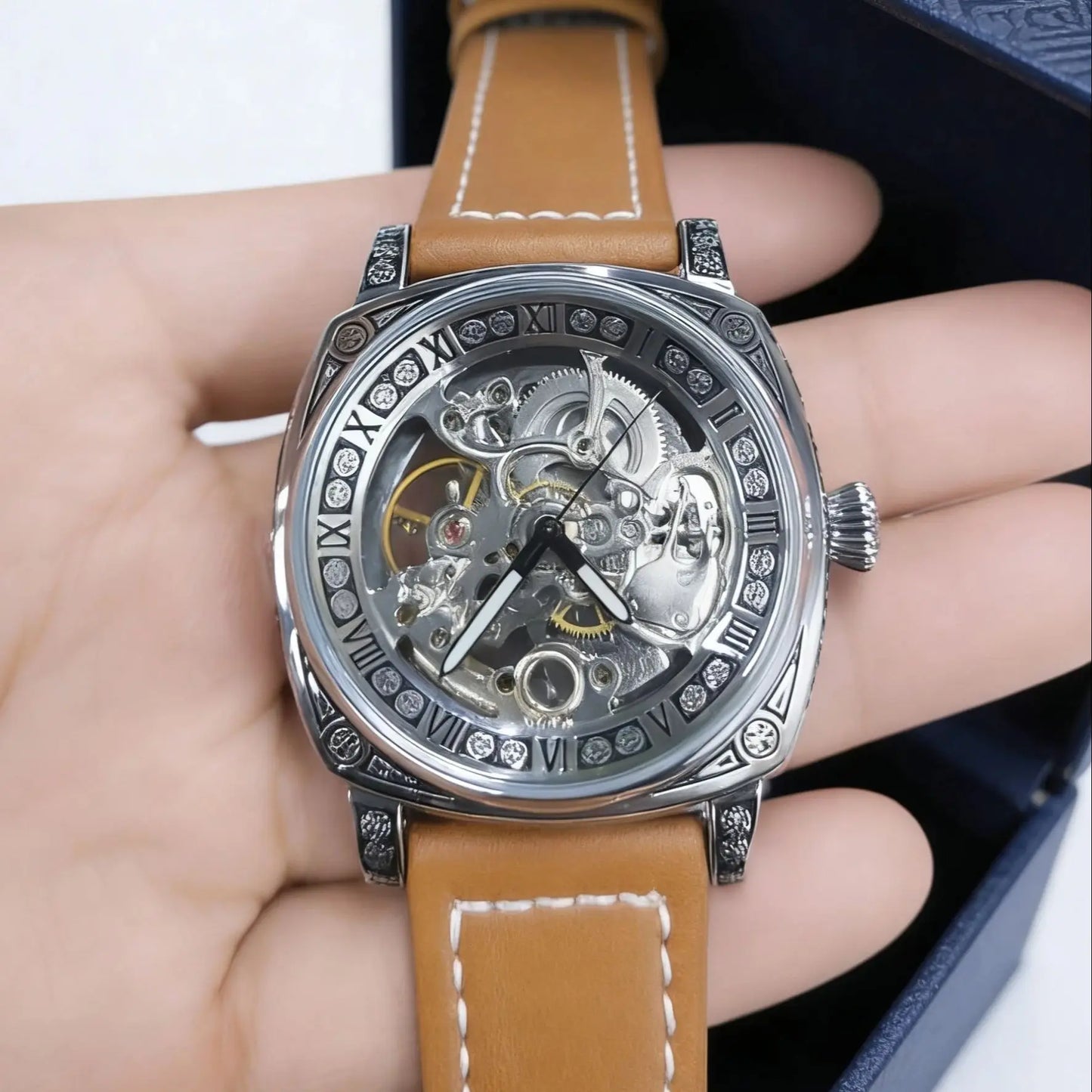 Men's Fully Automatic Mechanical Watch, Retro Carved Design with Fully Hollowed Out Back
