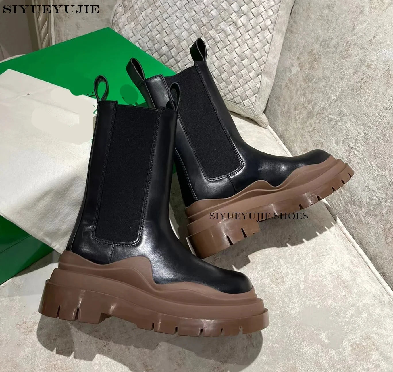 Chelsea Boots for Women Leather flat Ankle Booties