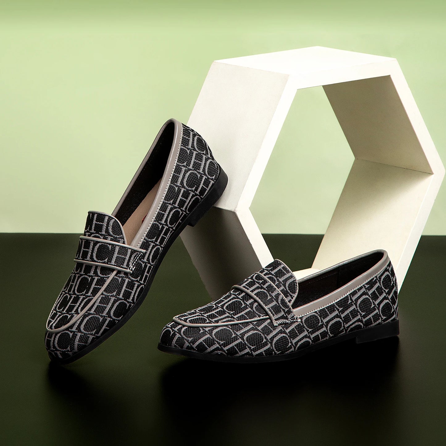 Women's Loafers Classic Style Retro Versatile Comfortable Loafers