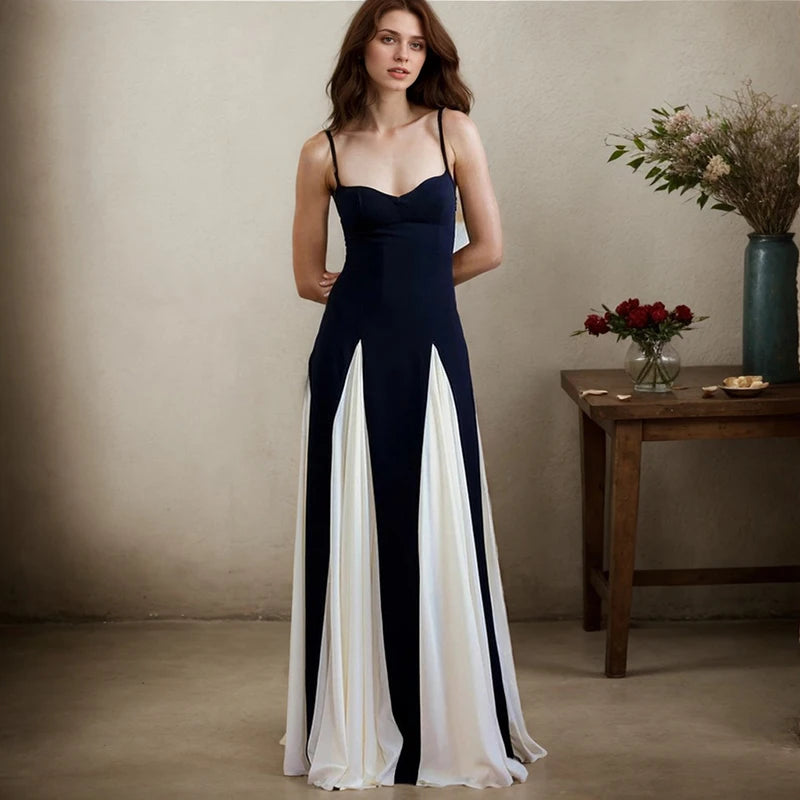 Slim Black And White Contrast Color Strap Dress Sexy V-Neck High Waist Dress