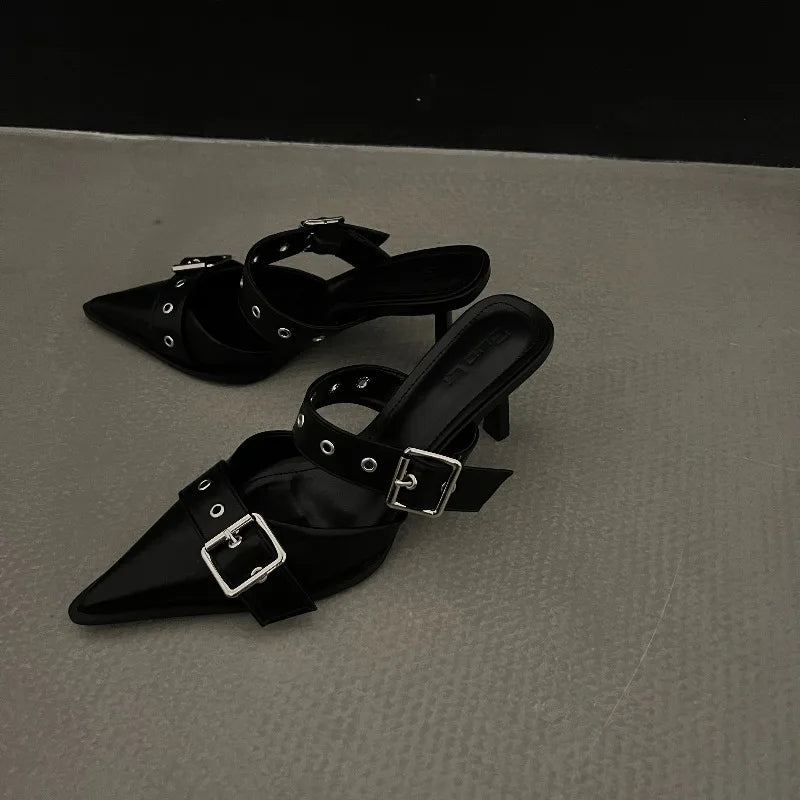 Small-scale style platform sandals for women