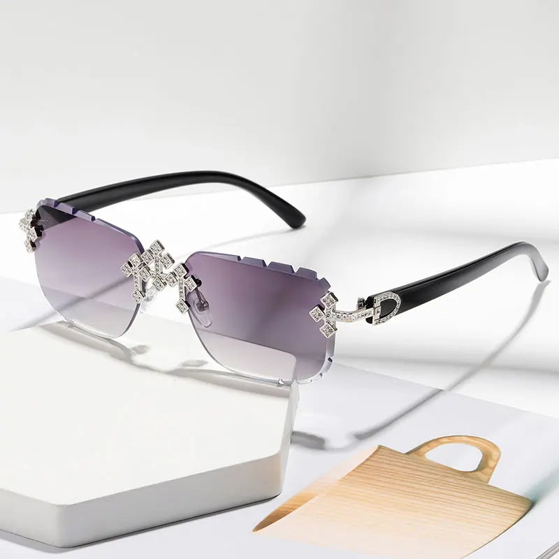 New Frameless Fashion Glasses for Men and Women, High-Definition Lenses with Textured Rhinestone Inlays