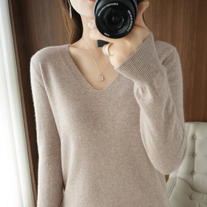 Women's Sweater  Knitted Pullovers V-neck Slim Fit Bottoming Shirt