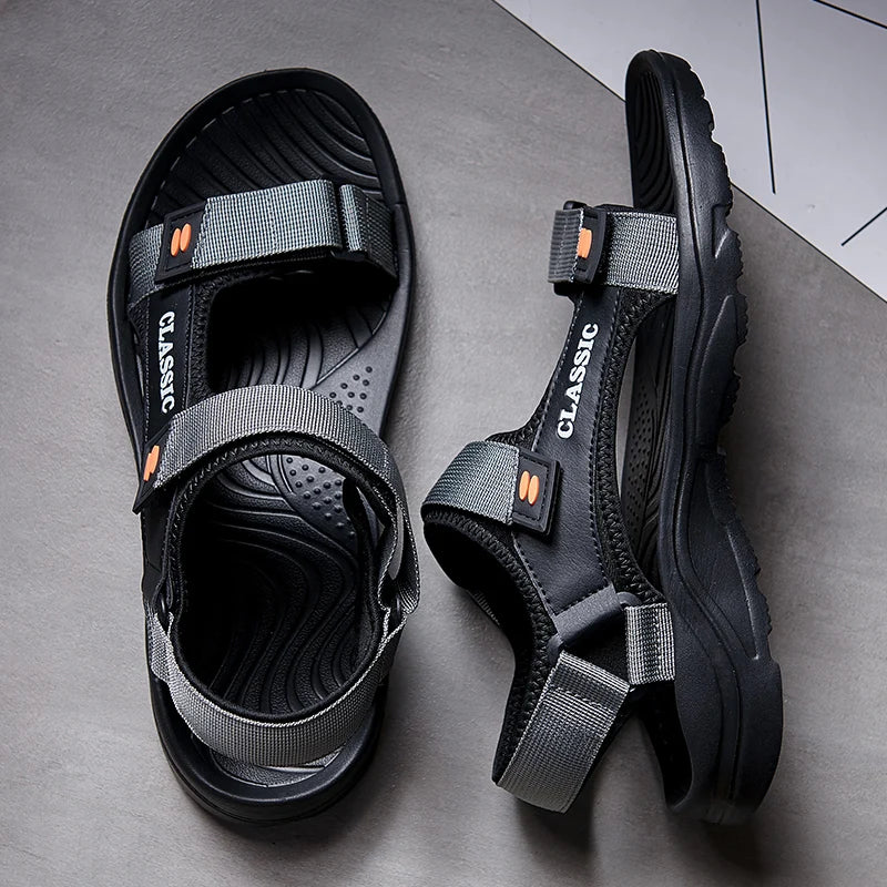 Men Sandals  Outdoor Sneakers Male Retro Comfortable Casual Sandals