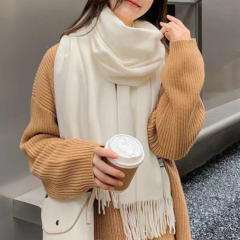 Ladies' tassel white scarf! Thick and warm