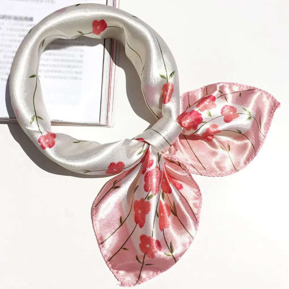 Women Fashionable Silk Scarf