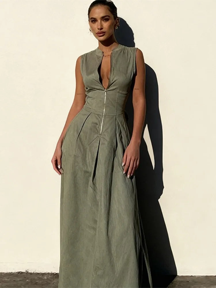 women's sleeveless jumpsuit V-neck zipper design