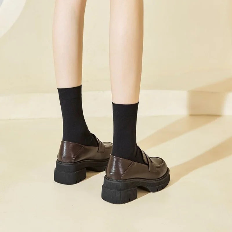 Women's Platform Loafers Fashionable  Retro Comfortable Design.