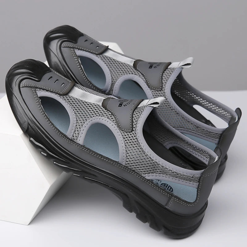 Men Hollow Sandals Antiskid Beach Sandals