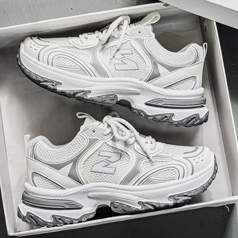 Sneakers, Men's Casual Sports Shoes, Round, with Lace-up Design