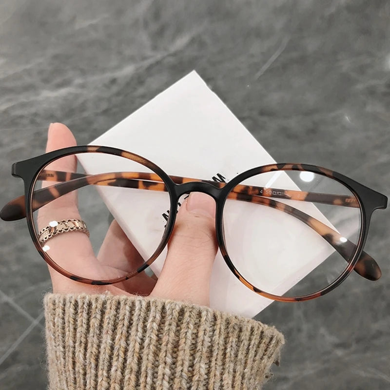 Women's Trendy Myopia Glasses Ladies Small Round Frame