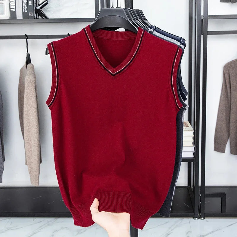Men's  Casual Sweater Vest  Fashionable Knitwear