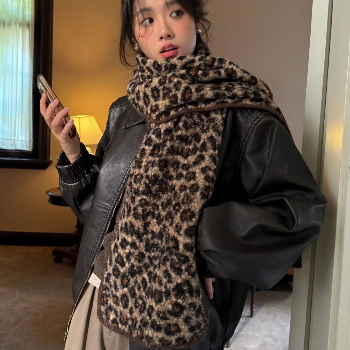 Ladies' Leopard Scarves Thickened Plush Kawaii Sweet Cool Scarves