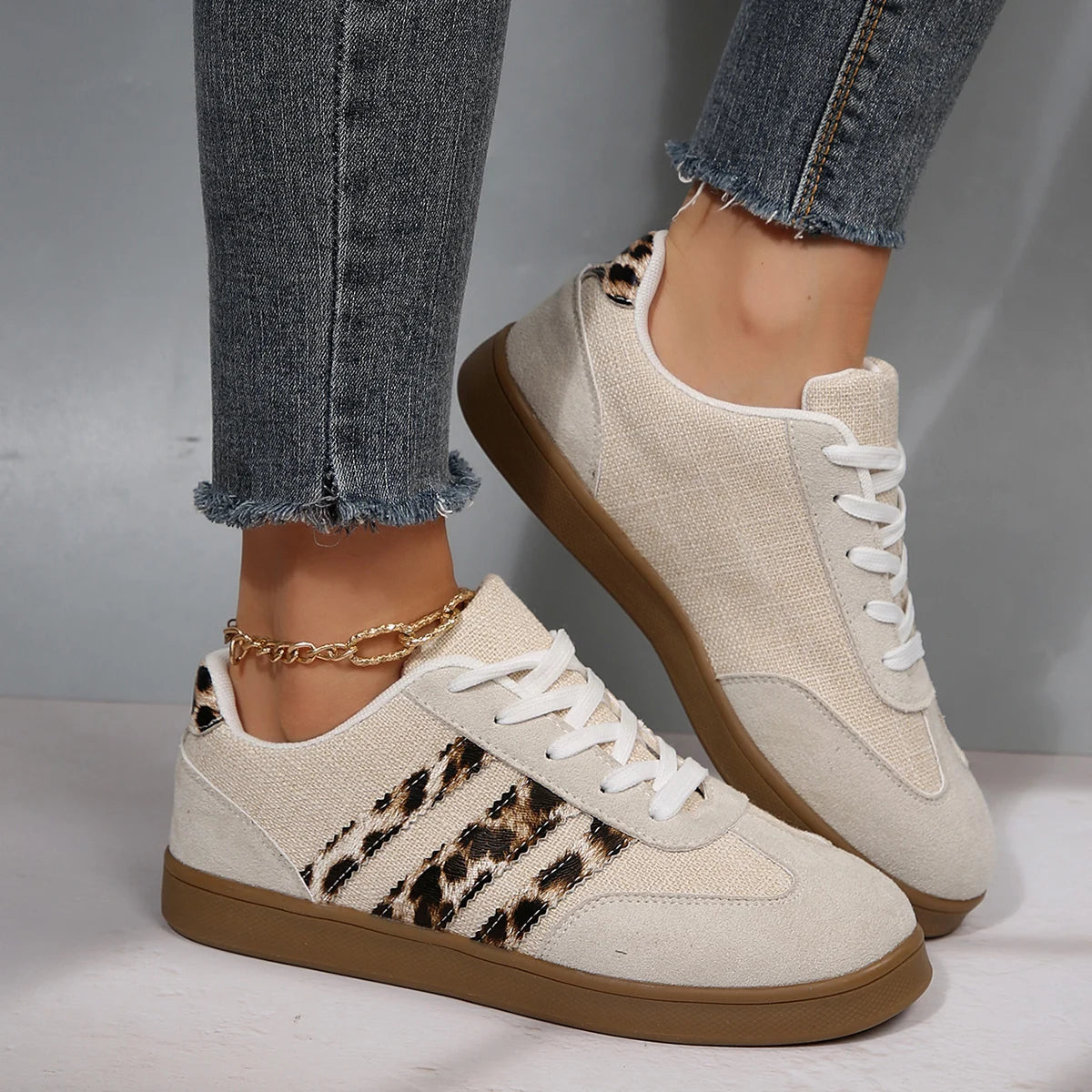 Women Sneakers Flat Loafers Comfortable Slip on Soft Sneakers
