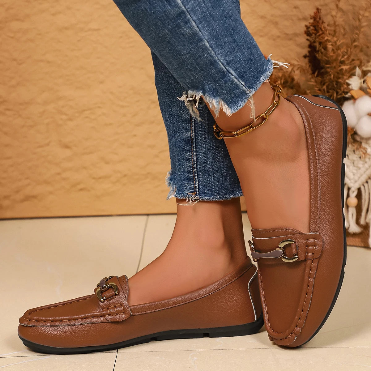 Women Flats  Slip on Round Toe Solid Flat Loafers