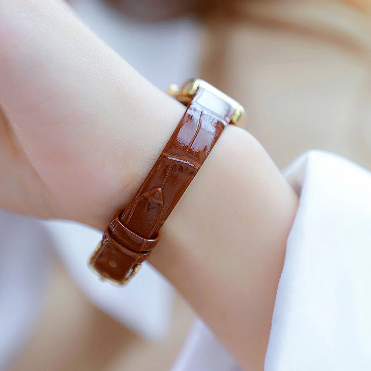 Watches For Women Elegant Vintage Rectangle Ladies Watch With Brown Small Leather
