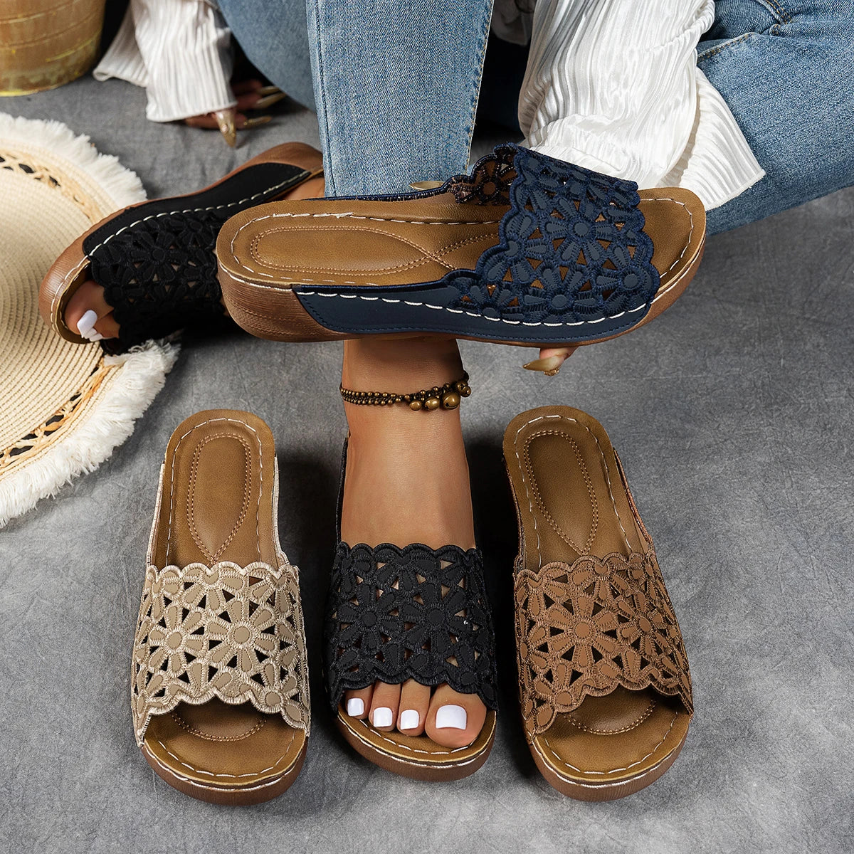Women Slippers Platform Slip on Fashion Woman Shoes