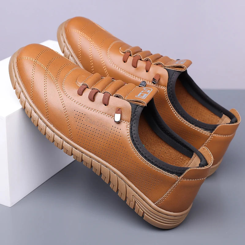 2026 New Men's Loafers Fashion Casual Leather Shoes for Men Comfortable Soft Sole Driving Shoes Classic Versatile Walking Shoes