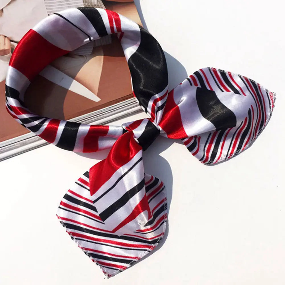 Women Fashionable Silk Scarf