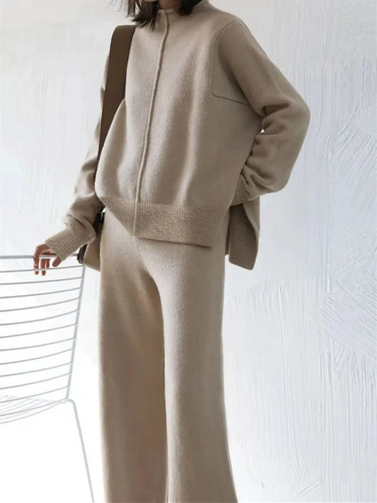 Women's Beige Oversized Knit Two-Piece Set with Half-Zip Sweater